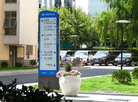 峡江传统的学校标识系统有什么问题？